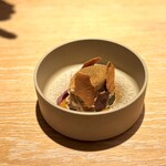 マンサルヴァ - 前回に引き続き、柑橘、紅茶、栗の三重奏♪
      食感のバリエーションもあって、いい締めくくりです。