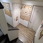 肉小僧 匠 - お手洗いは地下！