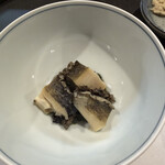豊鮨 - アワビ煮付け（肝付き）
