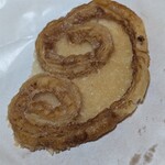 クィーンアントワネット - 試食として貰った焼き菓子はすごく美味しかった