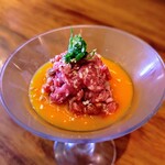 ニクアザブ - ユッケもつく