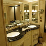 The Ritz-Carlton - 洗面台