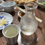 餃子 山女 - 奈良萬　純米生中垂れ　日本酒も生がうまい！