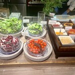 Northern Kitchen～All Day Dining～ - 新っ鮮な野菜たち！！ドレッシング選びも楽しかった。