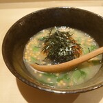 やきとり勝春 - 焼きおにぎりのお茶漬け