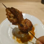 やきとり勝春 - はらみ