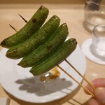 やきとり勝春 - スナップエンドウ