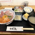 丸冨水産 池袋西口店 - 