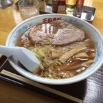 三日月軒 東中の口店 - 豚テキワンタン麺