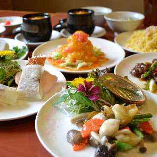歓送迎会◇満足宴会コース飲放題付４５００円（税別）