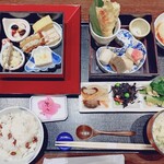 泊舟 - 燈火点心