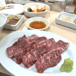 焼肉やっちゃん - 