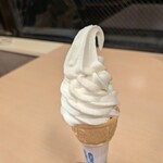 八幡天然温泉シーサイドスパ レストラン - ミニソフトクリーム180円