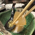 焼肉ホルモン酒場 まる助 - 【2026.1.26(月)】もつ煮込み528円