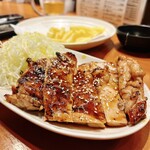 かしわ本舗 とりいし - 天満No.1もも焼 700円