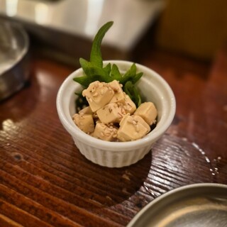 立ち呑み 串焼き さけときどきぶた_1