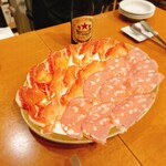 クラフトパスタ トリノ - 最初に提供され、ボリュームにびっくり