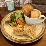 バルバルキッチンアメリ - 週替りランチ：洋風おでん＆鶏胸肉唐揚げ(¥900)