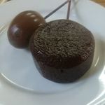 日高屋 - 真っ黒なおでん黑ければ黒いほど俺は好き！