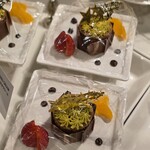 エミレーツ・ラウンジ - 