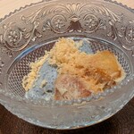 鮨 うら紀 - 次郎柿の天麩羅と蘇　黒胡麻のアイス