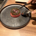 焼肉うしごろ 新宿三丁目店 - キャビア　和牛タルタル　　（2人前）