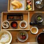 LAT.34°N by 蒼 - 朝食