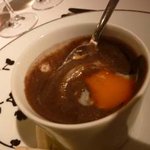 シェ・イノ - トリュフソースの中身