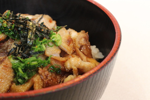 まるとみ - 今治/焼き鳥 | 食べログ