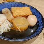 資さんうどん - おでん5本セット630円。