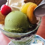 麻布茶房 - 抹茶アイスはほどよい濃さ？