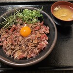 精肉・卸の肉バルSanoso - 
