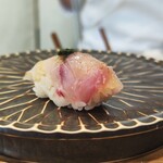 立ち食い寿司 極 - アジ◎