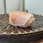 立ち食い寿司 極 - ブリ◎