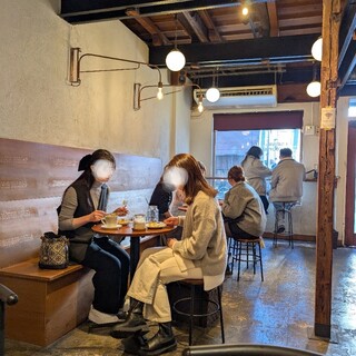 ユニゾン テイラー_2