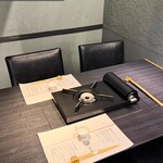 神戸和牛すき焼きしゃぶしゃぶ菊鶴 - 