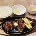 1ポンドステーキ肉専門店 - 