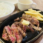 1ポンドステーキ肉専門店 - 