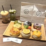 HUG BAGEL 梅田店 - 