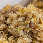 中国料理 長江宴 - 長江宴の炒飯。こちらは玄米で作っていただきました。チャーシューと卵とおネギ。シンプルなのに、激うま。食べきれなかった炒飯はフードロス対策に持ち帰ることも。環境にも優しいお店(*^^*)