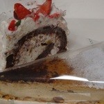 アフタヌーンティー・ティールーム  - チーズケーキ、ロールケーキ