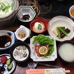 あづまや - 朝ごはん、温泉粥が美味しい