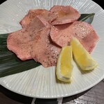 浪華焼肉さぶろう - 