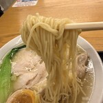 鳥藤とりそばスタンド - 麺リフト