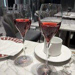 LOUANGE TOKYO Le Musée - 