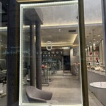 LOUANGE TOKYO Le Musée - 