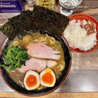 神田ラーメン わいず_1