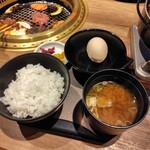 回転焼肉一升びん - 