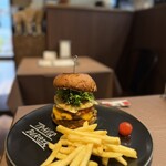 340742064 - BACON EGG CHEESE BURGER➕PINEAPPLE