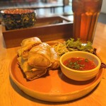 Thailand Kitchen & Social House - 